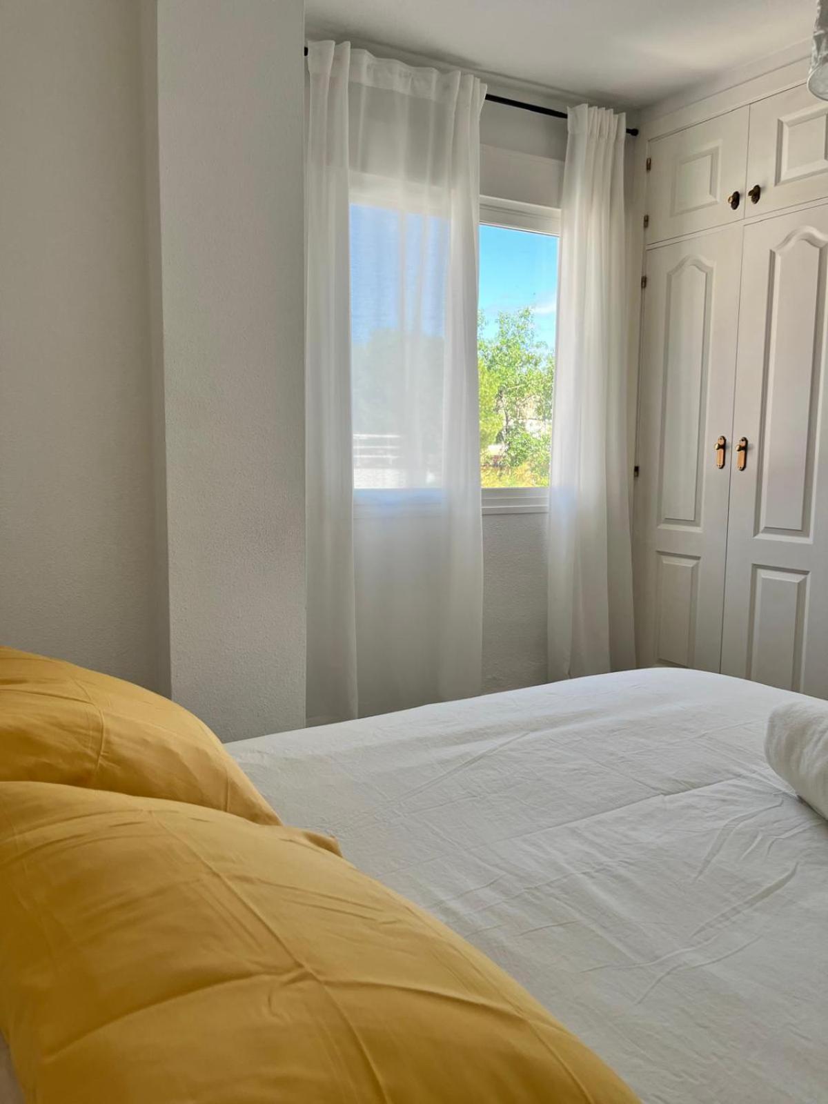 Malaga Prime Location - Stylish Apartment With Free Wifi, Free Parking, Steps From The Historic Center Bagian luar foto